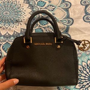 Michael Kors hand bag